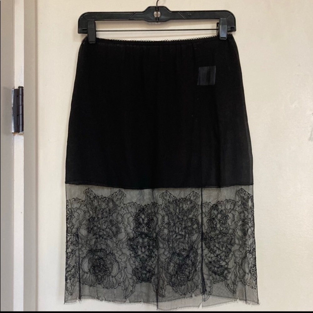 Chanel sheer lacy floral skirt in black